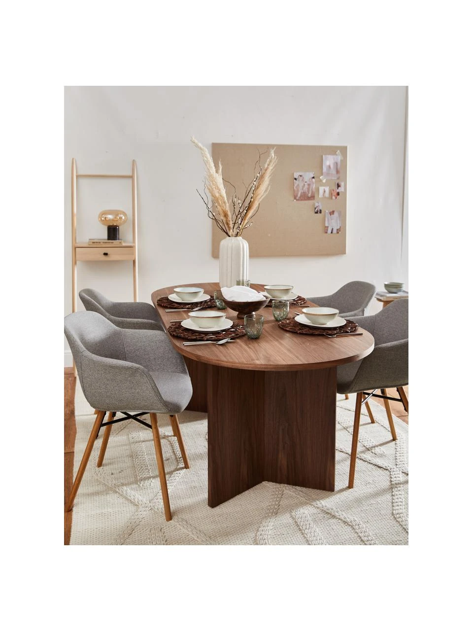 Westwing Collection Armlehnstuhl Fiji mit schmaler Sitzschale, B 59 x T 55 cm 4 Westwing Collection Armlehnstuhl Fiji mit schmaler Sitzschale, B 59 x T 55 cm – Bild 2