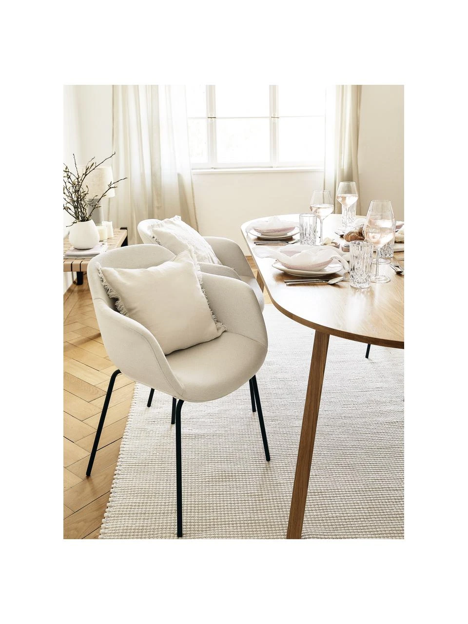 Westwing Collection Armlehnstuhl Fiji mit schmaler Sitzschale, B 58 x T 56 cm 4 Westwing Collection Armlehnstuhl Fiji mit schmaler Sitzschale, B 58 x T 56 cm – Bild 2