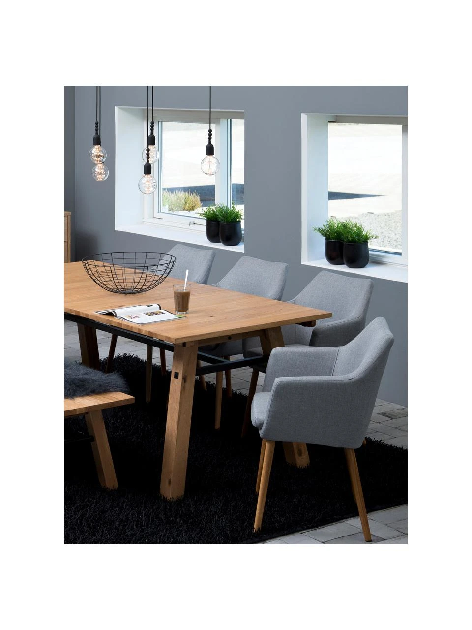 Armlehnstuhl Nora mit Holzbeinen, B 58 x T 58 cm 6 Armlehnstuhl Nora mit Holzbeinen, B 58 x T 58 cm – Bild 4