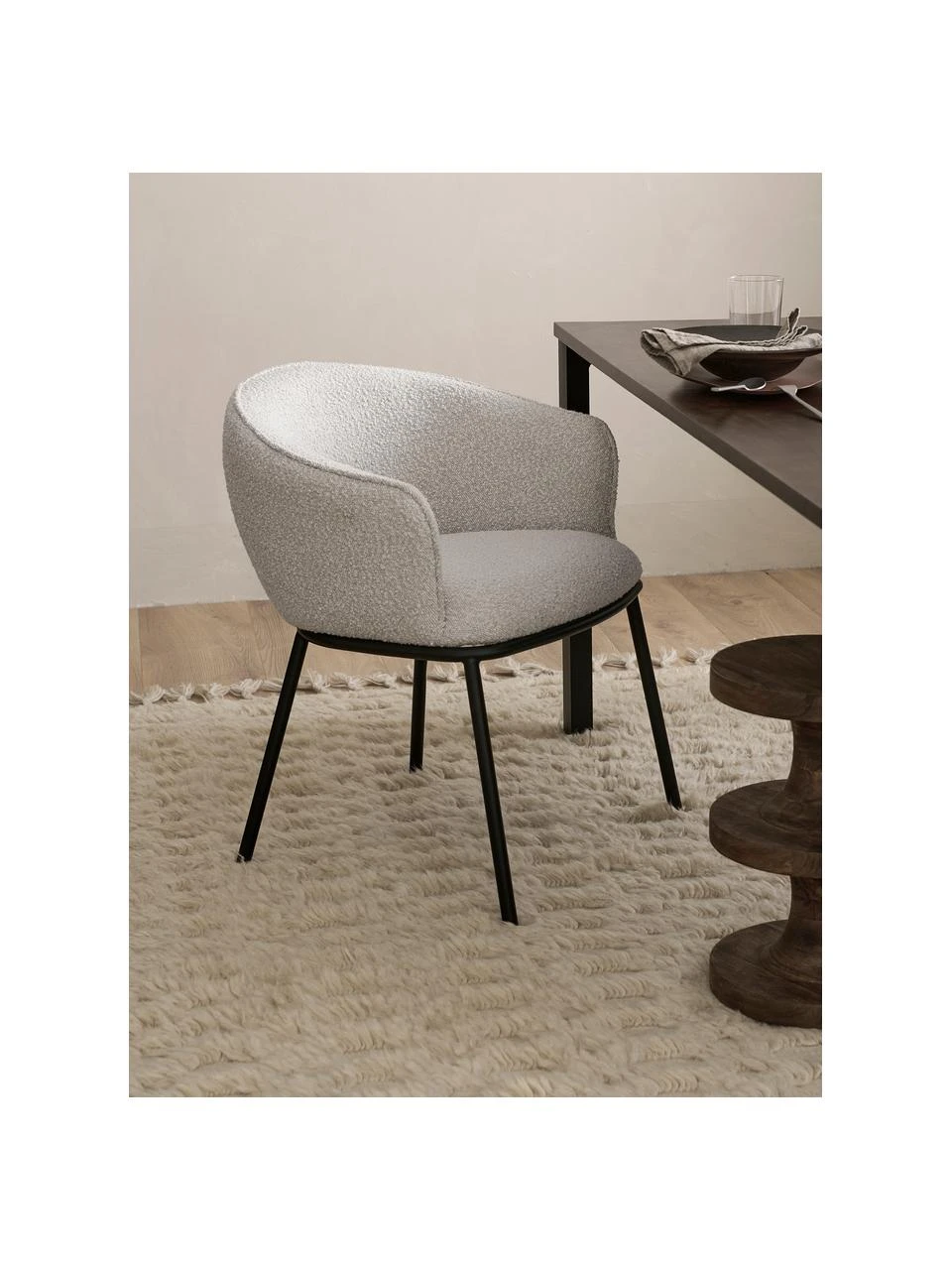 Bouclé-Armlehnstuhl Feels in Grau, B 64 x T 60 cm 6 Bouclé-Armlehnstuhl Feels in Grau, B 64 x T 60 cm – Bild 4