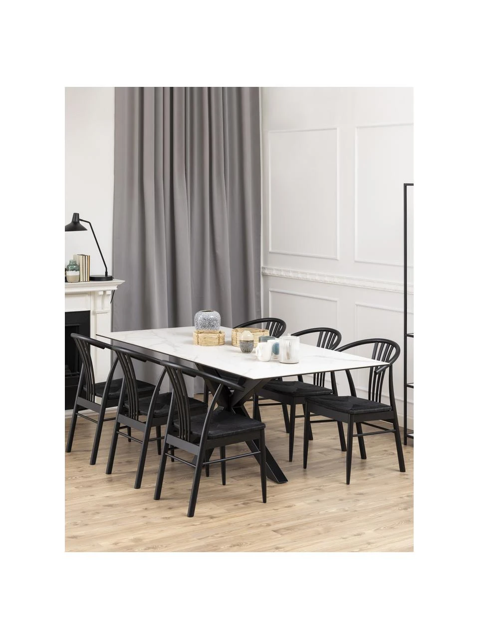 Holz-Armlehnstuhl York mit Binsengeflecht, B 54 x T 54 cm 4 Holz-Armlehnstuhl York mit Binsengeflecht, B 54 x T 54 cm – Bild 2