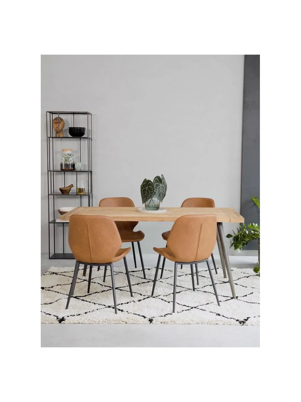 Westwing Collection Kunstleder-Polsterstühle Louis, 2 Stück, B 44 x T 58 cm 4 Westwing Collection Kunstleder-Polsterstühle Louis, 2 Stück, B 44 x T 58 cm – Bild 2