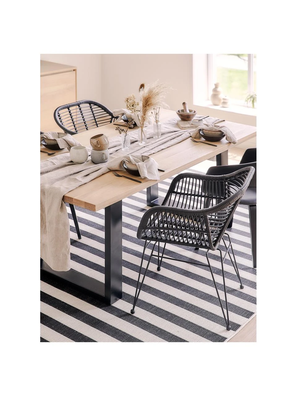 Westwing Collection Polyrattan-Armlehnstühle Costa, 2 Stück, B 59 x T 58 cm 4 Westwing Collection Polyrattan-Armlehnstühle Costa, 2 Stück, B 59 x T 58 cm – Bild 2