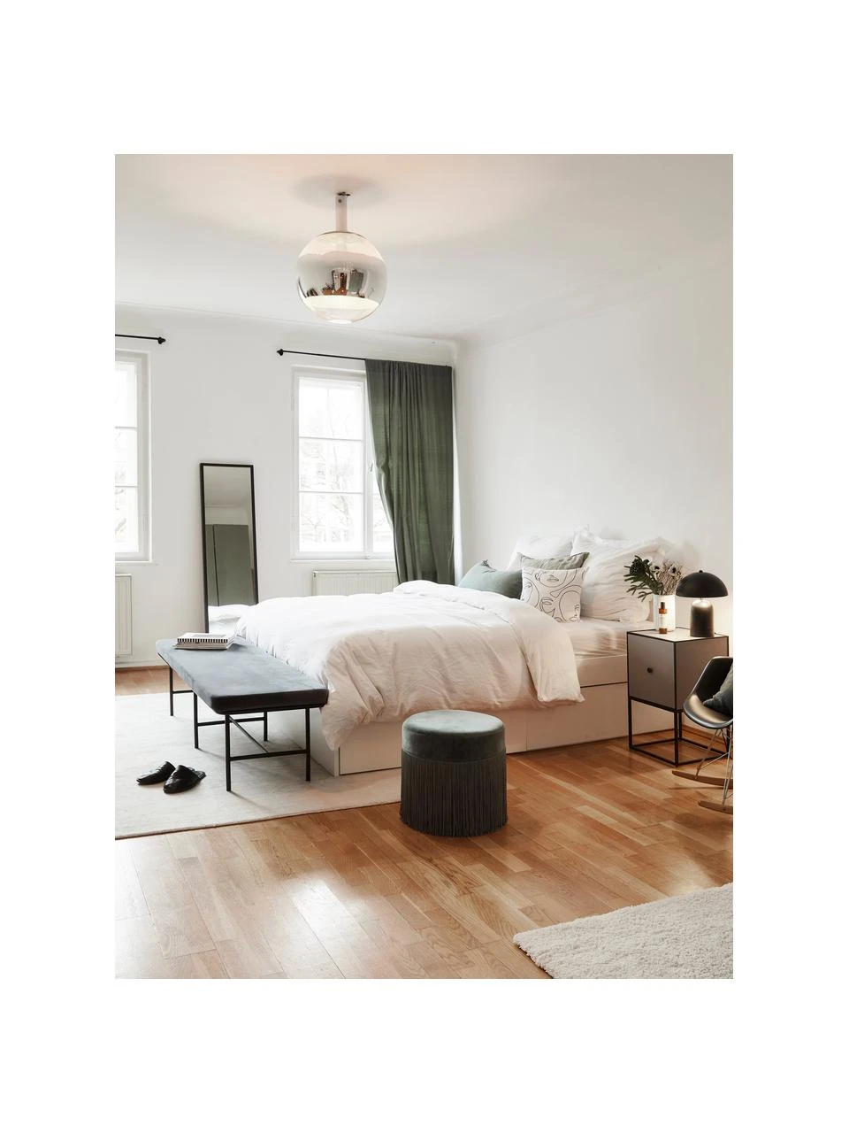 House Doctor Samt-Sitzbank Comma, B 160 x H 46 cm 3 House Doctor Samt-Sitzbank Comma, B 160 x H 46 cm – Bild 2