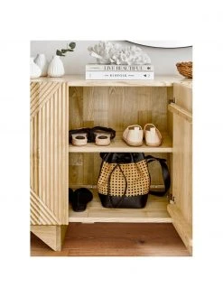 Westwing Collection Sideboard Louis aus Massivholz mit Türen, B 177 x H 75 cm 10 Westwing Collection Sideboard Louis aus Massivholz mit Türen, B 177 x H 75 cm -Esszimmer Verkäufe Sideboard Louis aus Massivholz mit Turen 2